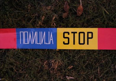 Rast i rëndë në Tearcë: 48-vjecari gjendet i shtrirë me gjak në kuzhinën e shtëpisë së tij, dërgohet në spitalin e Shkupit