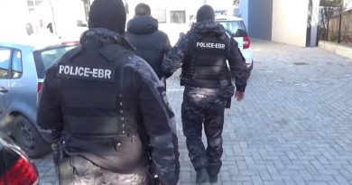 Të arrestuar në Shkup, Tetovë e Veles! Dyshohen për keqpërdorim seksual me një të mitur (Video)