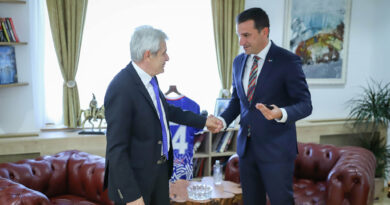 Ali Ahmeti do të shpallet “Qytetar Nderi” i Tiranës më 2 Maj