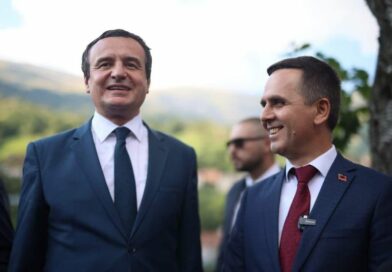 Kasami uron Kurtin për rizgjedhjen: Dy vendet tona do të vazhdojnë bashkëpunimin e shkëlqyer