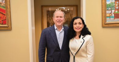“Lajmëtari pavarësisë së Kosovës”, Osmani takohet me George W. Bush në SHBA