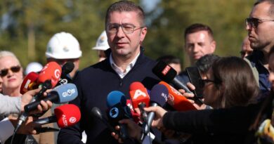 Mickoski: Si Qeveri vazhdojmë të punojmë me përkushtim për realizimin e Koridorit 8 dhe 10