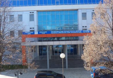 Skandal në Tetovë! I akuzuari pengoi mjekët teksa po shpëtonin të lënduarin – përfundon në polici 40-vjeçari
