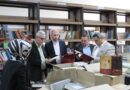 Literaturë bashkëkohore për studentët dhe stafin akademik – “Logos A” dhuron 700 libra për UNT