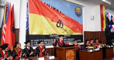Universiteti i Tetovës i laureoi me titullin Doctor Honoris Causa Joseph J. DioGuardin dhe Shirley Cloyes DioGuardin