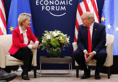 Parlamenti Europian zhbllokon marrëveshjen tregtare BE-SHBA