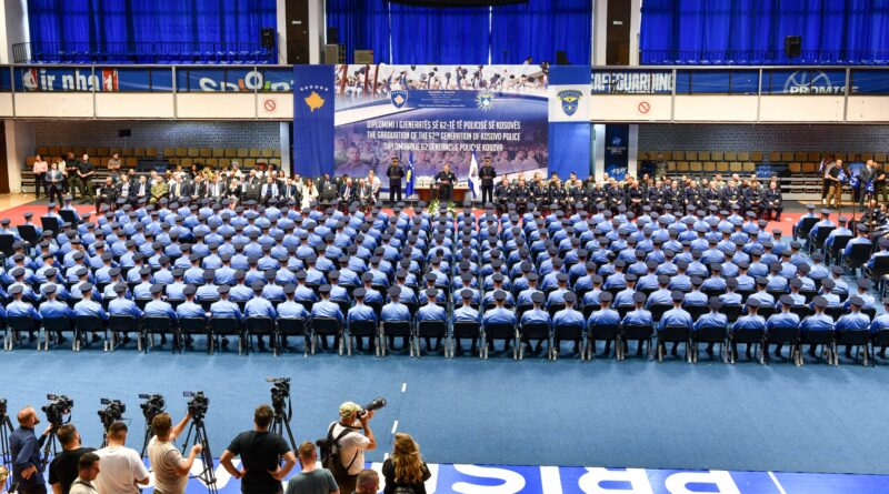 Diplomon gjenerata e 62-të e Policisë së Kosovës (Foto)
