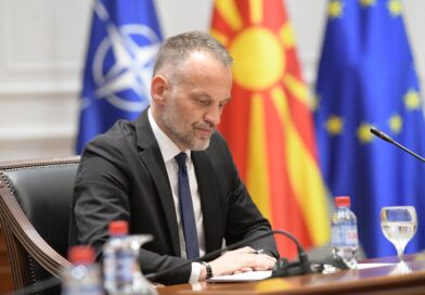 Zëvendëskryeministri Arben Fetai nderon kujtimin e Nexhat Dacit