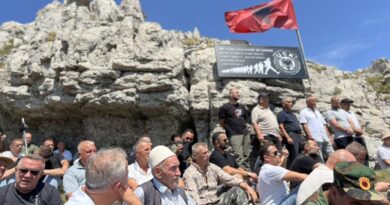 Përurohet lapidari në Pashtrik, kushtuar heronjëve të Greikocit të Suharekës