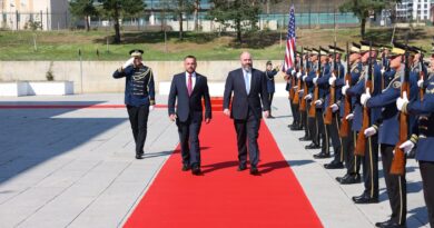 Maqedonci për takimin me zyrtarin e lartë amerikan: Konfirmon partneritetin mes Kosovës dhe SHBA-së