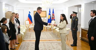 Presidentja Osmani pranoi letrat kredenciale nga ambasadori i ri i Sllovenisë në Kosovë, Borut Blaj