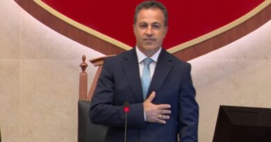 Përfundon procesi i votimit, Niko Peleshi zgjidhet me 84 vota kryetar i Kuvendit të Shqipërisë