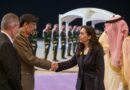 Presidentja Osmani arrinë për vizitë pune në Riad, pritet me nderime ushtarake