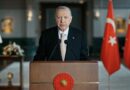 Erdogan shënon 102-vjetorin e Republikës Turke, zotohet të mbrojë unitetin, pavarësinë dhe forcën e kombit
