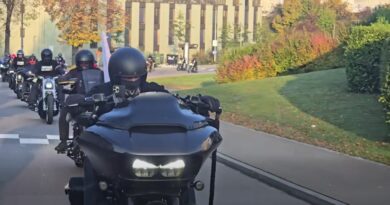 Motoristët drejt Hagës, publikohen pamje të marshit për drejtësi