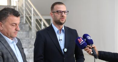 Daut Memishi merr mandatin për kryetar të Komunës së Tearcës