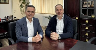 Urimi i Adnanit per Bilallin: Përjetësisht rrugëtojmë së bashku