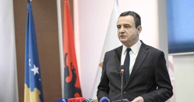 Kryeministrit Kurti mer pjesë në ngjarjen e organizuar për nder të 50-vjetorit të Akademisë së Shkencave dhe Arteve të Kosovës