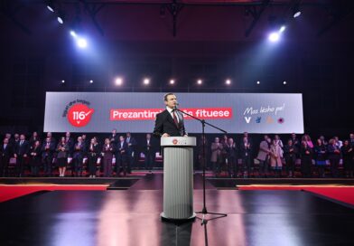 Në Prizren u prezantuan kandidatët e Lëvizjes VETËVENDOSJE! për deputetë