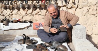 Ish-çobani krijon koleksion të madh të kambanave