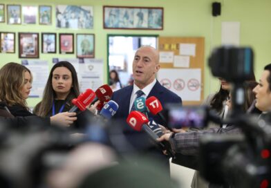 Haradinaj: Sot është dita kur secili prej nesh duhet ta shfrytëzojë të drejtën e votës dhe të marrë pjesë në vendimmarrje