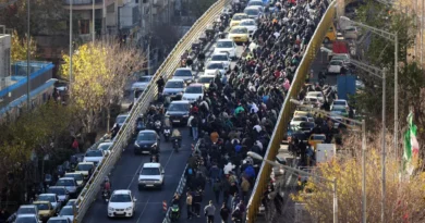 Irani përfshihet nga protestat për shkak të inflacionit dhe rënies së monedhës kombëtare