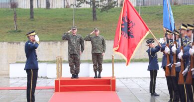 Bashkëpunimi Kosovë-Shqipëri, komandanti i FSK-së e pret shefin e Shtabit të Forcave të Armatosura të Republikës së Shqipërisë