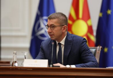 Mickoski: Nesër në mbrëmje do të bëhen publike emrat e rikonstruimit të qeverisë