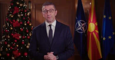 Mickoski: Viti 2026 do të jetë vit i transformimit – shteti ka nevojë për përgjegjësi, seriozitet dhe kujdes të përbashkët për të mirën e përgjithshme