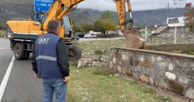 Rama: Vijojmë punën për të liruar hapësirat publike të zaptuara