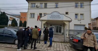 Protesta para Myftinisë së Tetovës, tregtarët kundërshtojnë mbylljen e “Tregut të Grave”