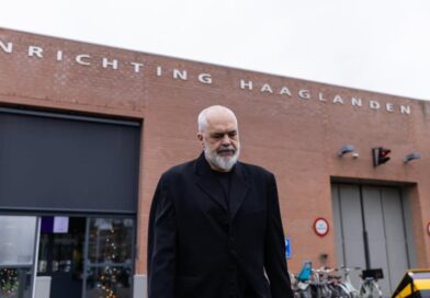 Rama pas vizitës së Thaçit: Komandantin e gjeta të qetë e me karakter të hekurt