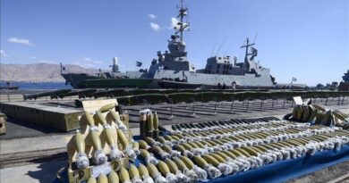 Mediat izraelite: Shkatërruesi amerikan ankorohet në portin izraelit të Eilatit