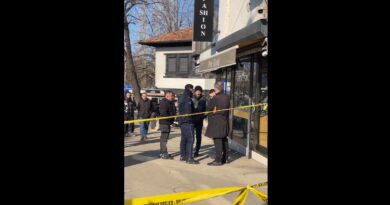 Plaçkitën ari në vlerë të mbi 600 mijë €, zbulohet se hajnat shpuan murin dhe u futën në argjendari