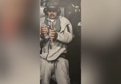 Pamje nga arrestimi i Maduros, me pranga në duar dhe i rrethuar nga ushtarët amerikanë