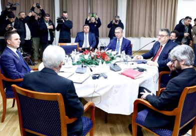 Mickoski pas takimit të liderëve: U morëm vesh për Ligji për Kundërvajtje, që “Safe City” të hyjë në fuqi nga 1 shkurti