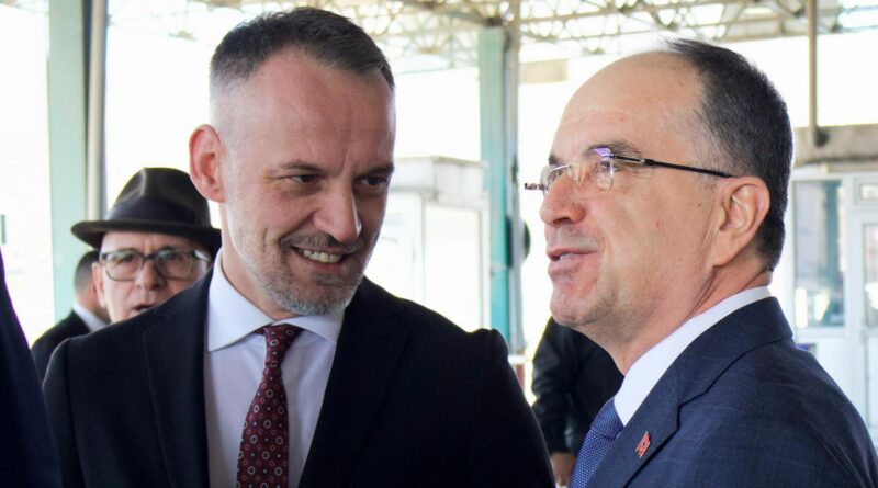Arben Fetai nikoqir i Presidentit të Shqipërisë, Bajram Begaj në vizitën zyrtare në Shkup