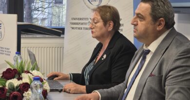 Rektori i UNT-së, Prof. Dr. Bekim Fetaji, në mbledhjen ndëruniversitare debatoi për dy projektligjet e reja