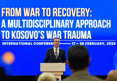 Kurti AKUZA TË FORTA Serbisë: Të ngrihet gjykatë speciale ndërkombëtare për të gjykuar ‘Sarajevo Safari’