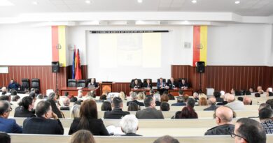 Ligji për arsim të lartë, profesorët universitarë kërkojnë të tërhiqet propozim-ligji i ri