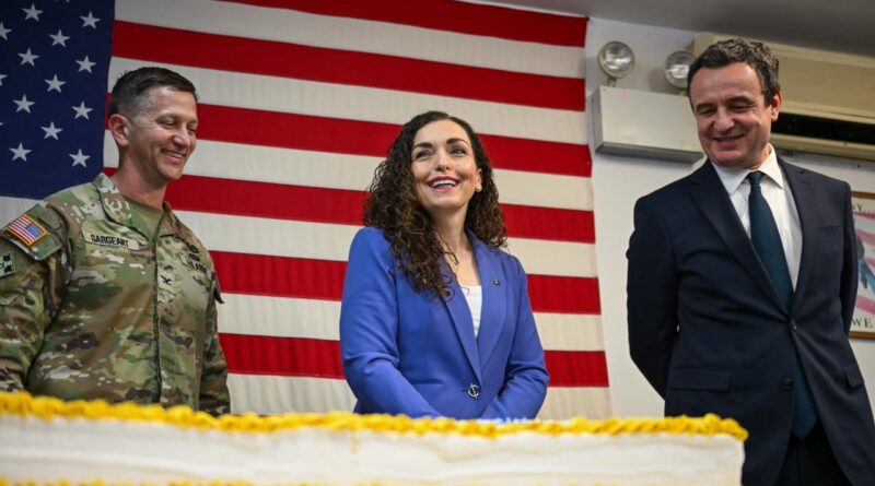 Presidentja Osmani mori pjesë në ceremoninë e ndërrimit të komandës në Kampin Bondsteel
