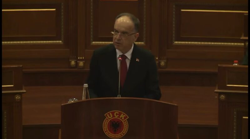 Presidenti Begaj: Bekuar qoftë Republika e Kosovës! Rroftë kombi shqiptar! Rrofshin miqtë e shqiptarëve!