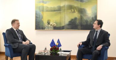 Kryeministri Kurti priti në takim Emisarin e BE-së për Dialogun Kosovë–Serbi, Peter Sørensen
