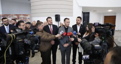 Vrasjet e shqiptarëve nga banda serbe “Roja e Urës”, Mitrovica përkujtonin 4 shkurtin