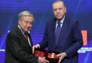 Presidenti turk i dorëzon çmimin ndërkombëtar të paqes kreut të OKB-së