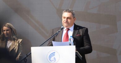 Vendoset gurthemeli i kampusit të universitetit “Nënë Tereza” në Shkup, një epokë e re për arsimin e lartë në vend