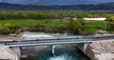 Rama poston fotot nga terreni: Drejt përfundimit punimet për urën e re të Viroit, do të sjellë përmirësim