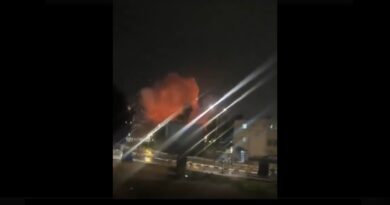 Raketa iraniane bie në qytetin ku zhvillohet programi bërthamor i Izraelit