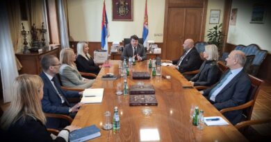 BDI: Derisa “Vlen” flen, Kostadinovski i Kushtetueses thellon bashkëpunimin me Serbinë në Beograd