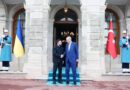 Presidenti turk Erdogan mirëpret Presidentin ukrainas Zelenskyy